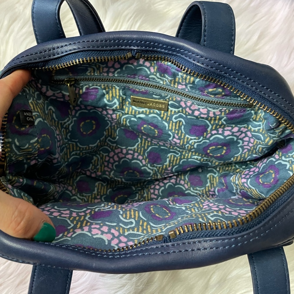 NWOT {Marc Jacobs} Blue Leather Front Pocket Tote with Floral Interior 💙💐 - Picture 7 of 7